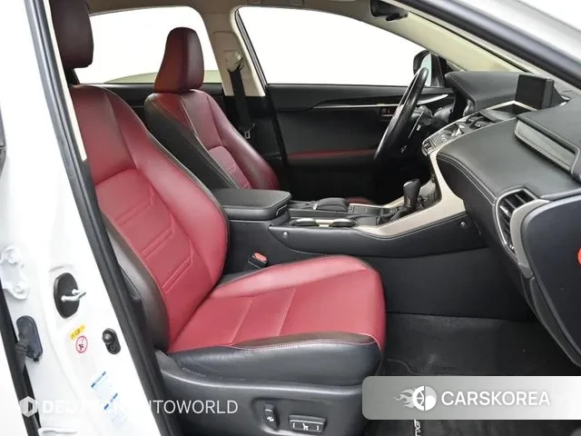 Lexus NX300h id 3573667 из Кореи 20