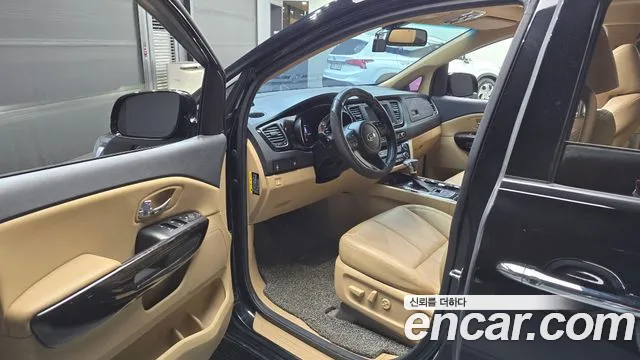 Kia The New Carnival id 2707897 из Кореи 20