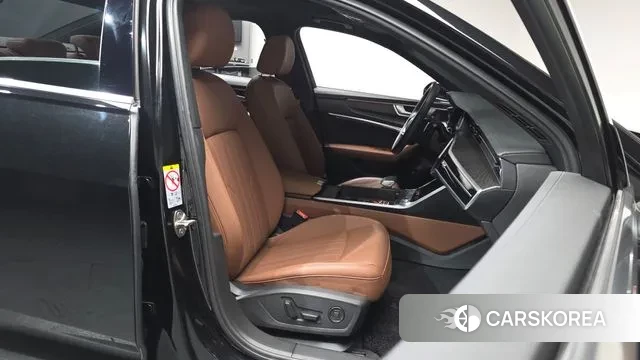 Audi A6 (C8) id 3734597 из Кореи 20