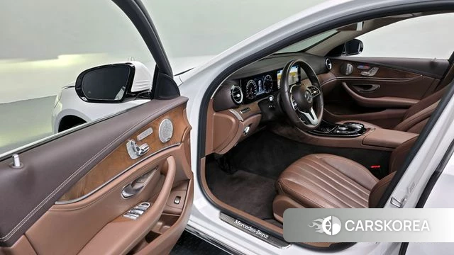 Mercedes-Benz E-Class W213 id 4339320 из Кореи 34