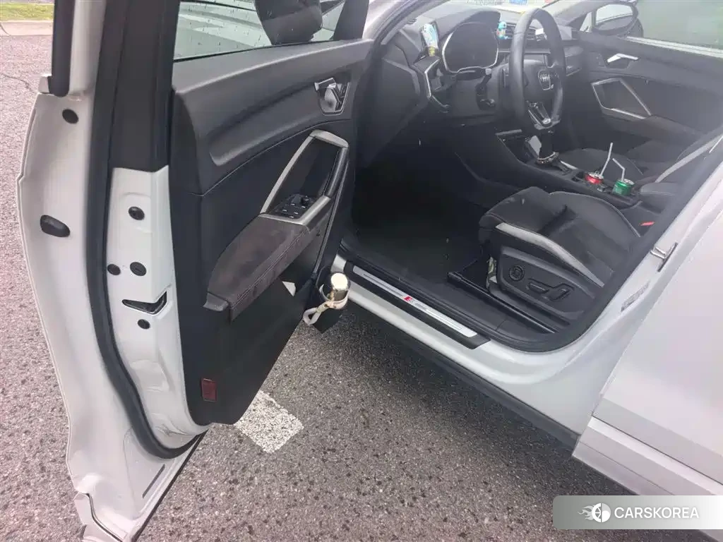 Audi Q3 id 4539075 из Китая 10