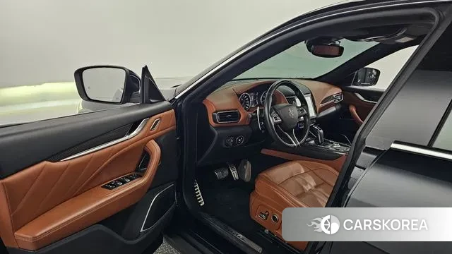 Maserati Levante id 3154225 из Кореи 20