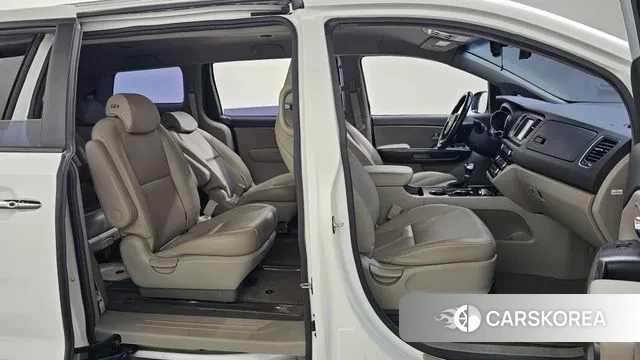 Kia The New Carnival id 3009200 из Кореи 20