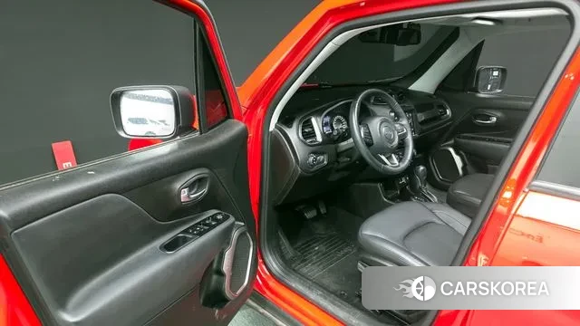 Jeep Renegade id 3630668 из Кореи 20