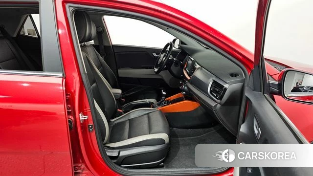 Kia Stonic id 3845525 из Кореи 20