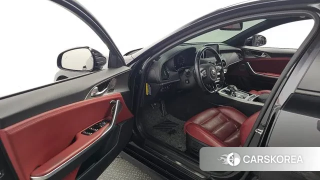 Kia Stinger id 3061075 из Кореи 20