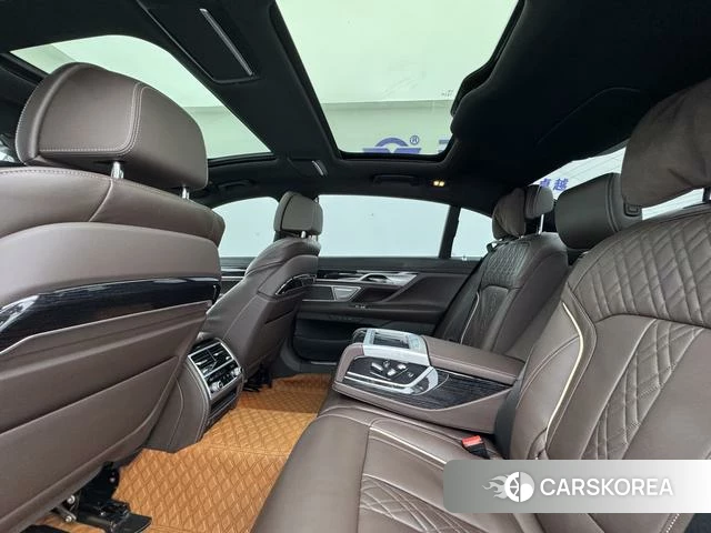 BMW 7 series id 4213331 из Китая 23