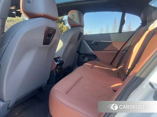 BMW 5 Series (G60) id 3599680 из Кореи 20