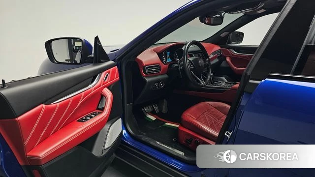 Maserati Levante id 4642702 из Кореи 34