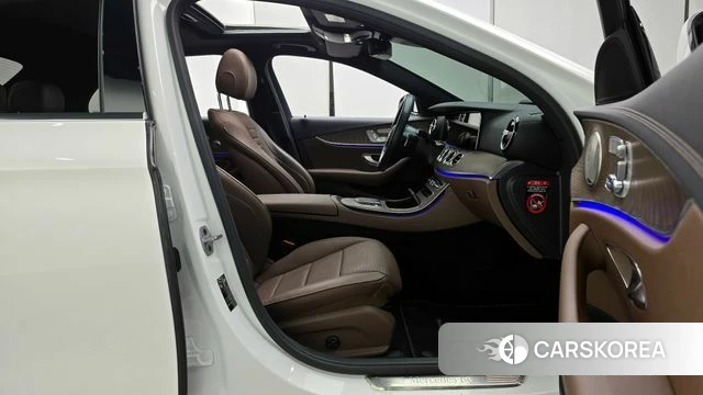 Mercedes-Benz E-Class W213 id 3878065 из Кореи 20