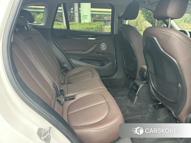 BMW X1 id 4277159 из Китая 28