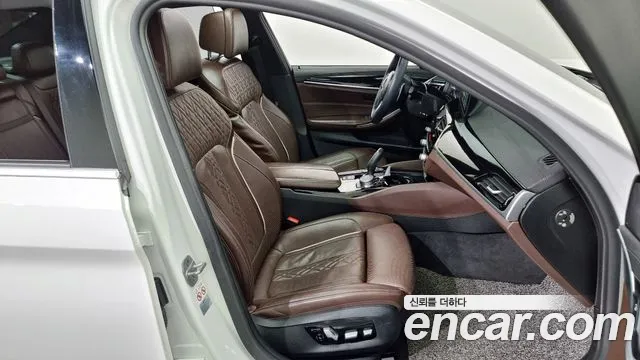 BMW 5 Series (G30) id 2683805 из Кореи 20