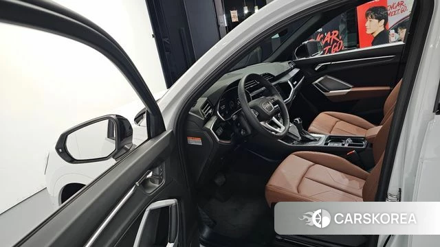 Audi Q3 (F3) id 4578459 из Кореи 34