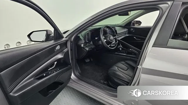 Hyundai Avante (CN7) id 3242530 из Кореи 20