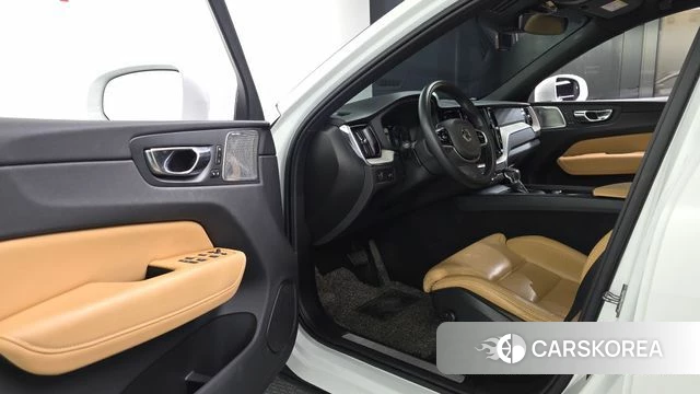 Volvo XC60 second Generation id 4573923 из Кореи 32