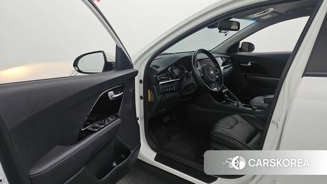Kia The New Niro id 4268352 из Кореи 30