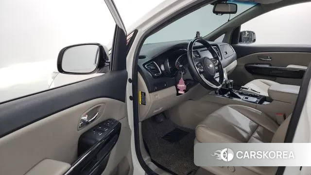 Kia The New Carnival id 3568660 из Кореи 20