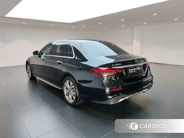 Mercedes-Benz E-class id 4300201 из Китая 14