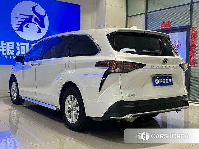 Toyota Grevia id 4241580 из Китая 18