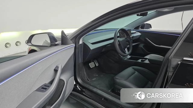 Tesla Model 3 id 4792090 из Кореи 31