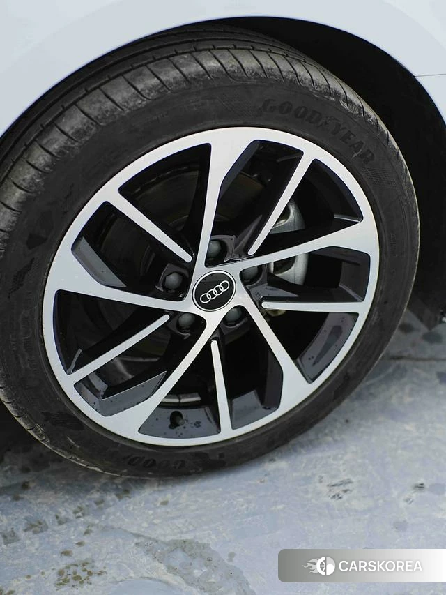 Audi A3 id 4273650 из Китая 27
