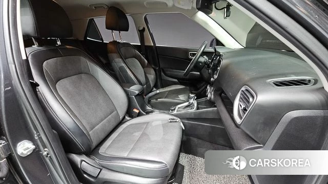 Hyundai Venue id 4490632 из Кореи 34