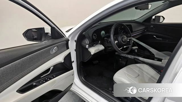 Hyundai Avante Hybrid (CN7) id 3954622 из Кореи 20