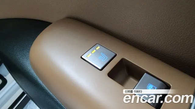 Hyundai Grandeur (GN7) id 2537183 из Кореи 20