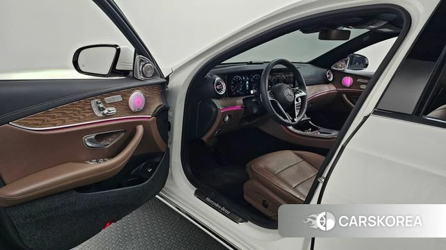 Mercedes-Benz E-Class W213 id 3922346 из Кореи 20