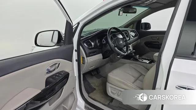 Kia The New Carnival id 3541580 из Кореи 20