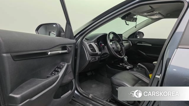 Kia Seltos id 4872068 из Кореи 31