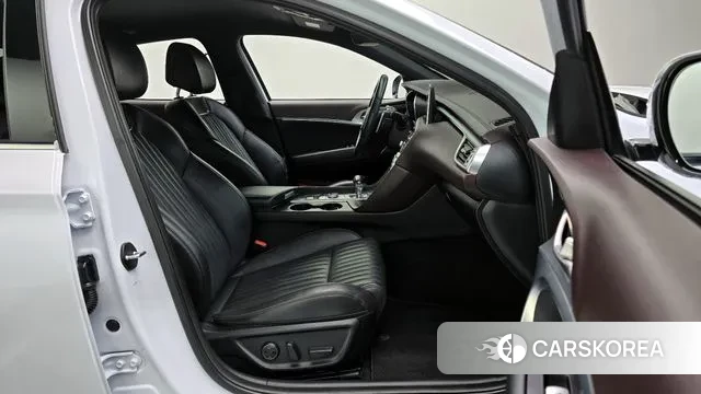 Genesis G70 id 3396941 из Кореи 20