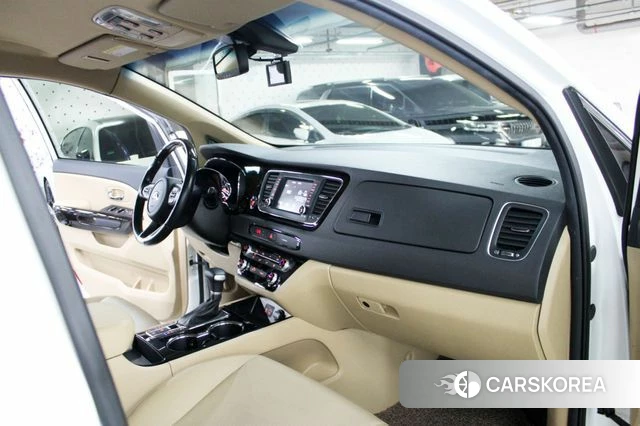 Kia The New Carnival id 4203125 из Кореи 20