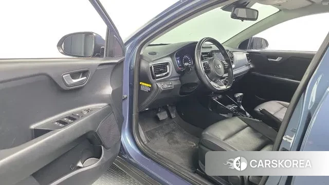 Kia Stonic id 3651676 из Кореи 20