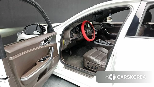 Kia Stinger id 3899890 из Кореи 20