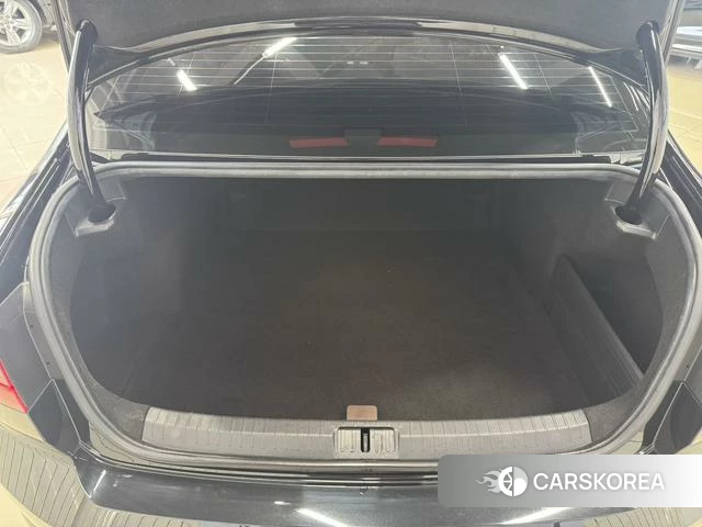 Volkswagen Magotan id 4265693 из Китая 11