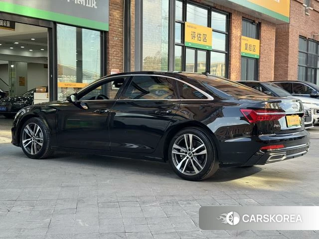 Audi A6L id 4297900 из Китая 19