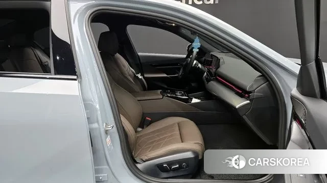 BMW 5 Series (G60) id 3502496 из Кореи 20