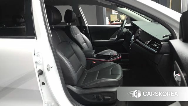 Kia Niro Plus id 4917029 из Кореи 30