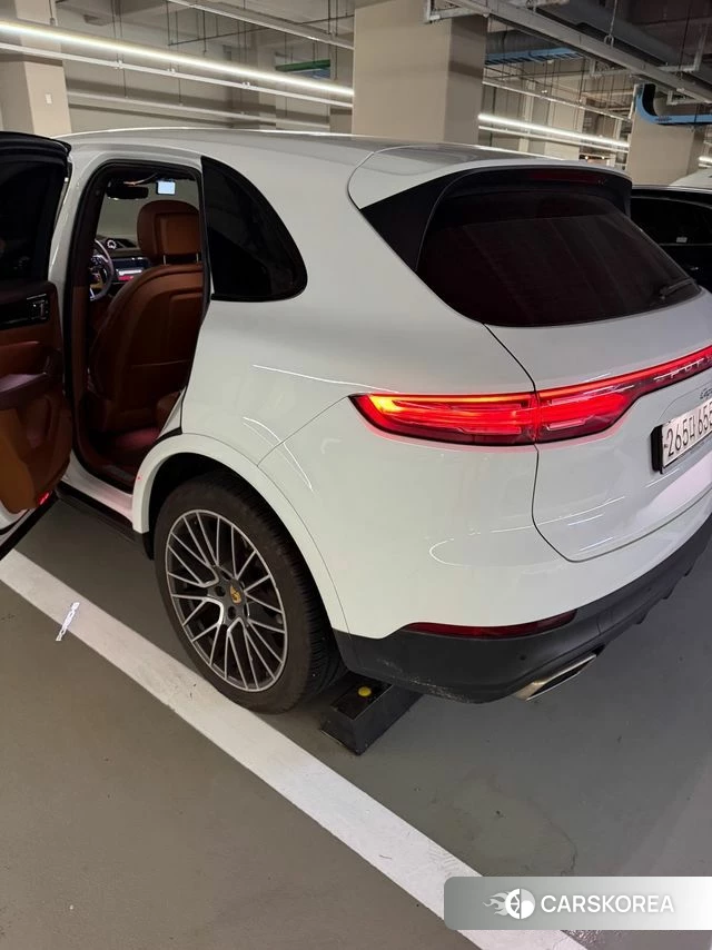 Porsche Cayenne (PO536) id 4232353 из Кореи 16