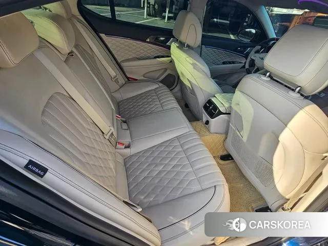 Genesis G70 id 3636456 из Кореи 19