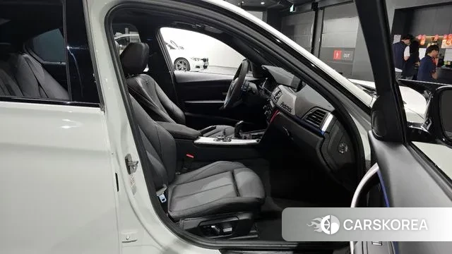 BMW 3 Series (F30) id 3150425 из Кореи 20