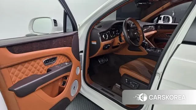 Bentley Bentayga id 3712722 из Кореи 20