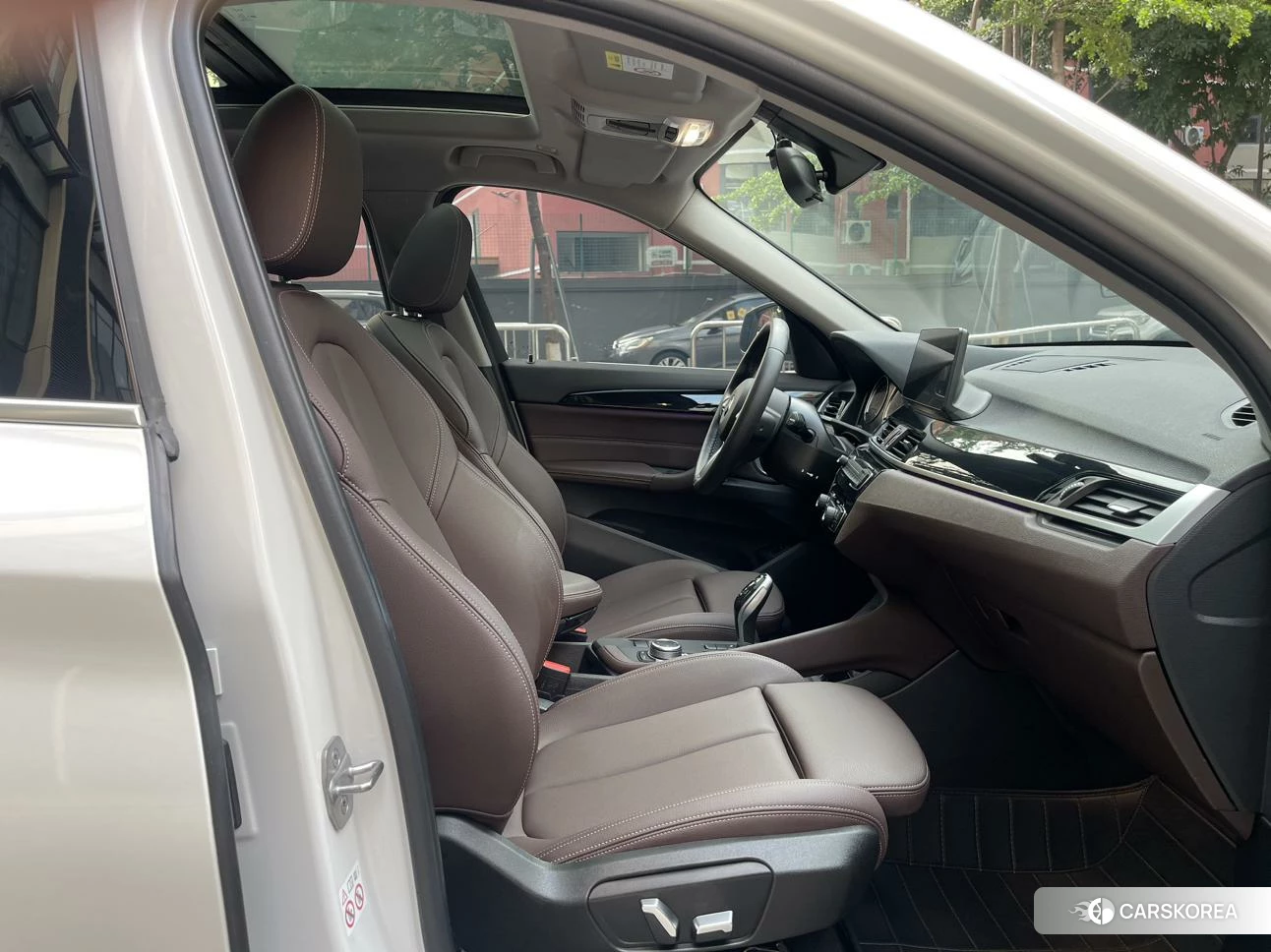 BMW X1 id 4407386 из Китая 17