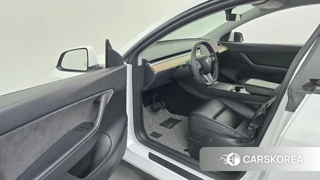 Tesla Model Y id 3063663 из Кореи 20