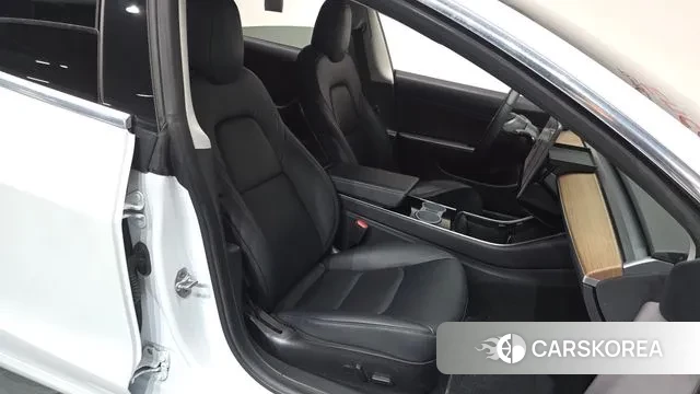 Tesla Model 3 id 3601746 из Кореи 20