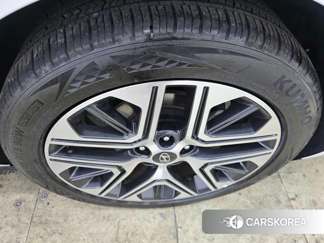 Hyundai Grandeur Hybrid (GN7) id 3793056 из Кореи 15