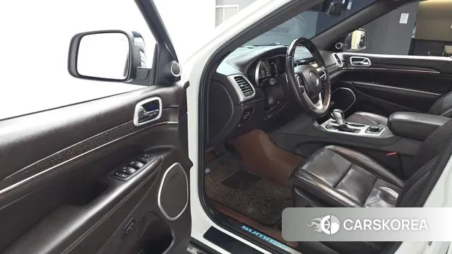 Jeep Grand Cherokee id 3324751 из Кореи 20