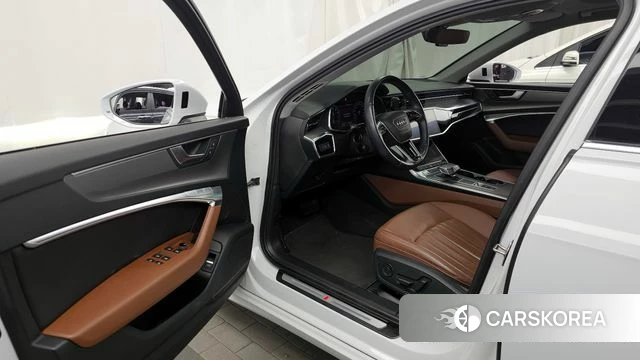 Audi A6 (C8) id 4402870 из Кореи 32