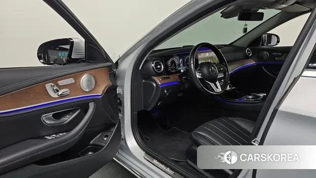 Mercedes-Benz E-Class W213 id 3284231 из Кореи 20